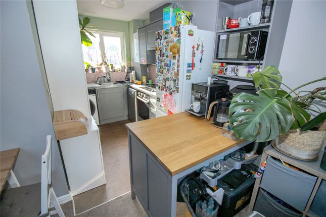 Flat 5, Kingston House, 67, Millgrove Street, Swindon photo 4