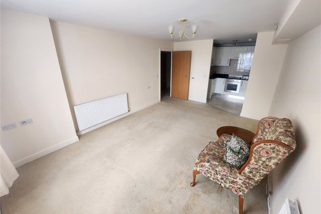 17 The Meads,, Ongar Road, Essex photo 3