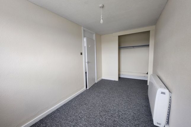 Flat to rent in Pagham Road, Pagham, Bognor Regis