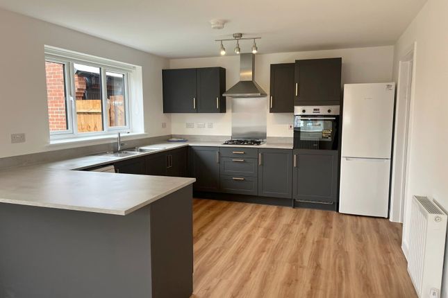 67, Vicar Wood Way, Derbyshire photo 2
