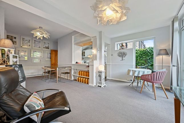 2, Lance Road, Harrow photo 3