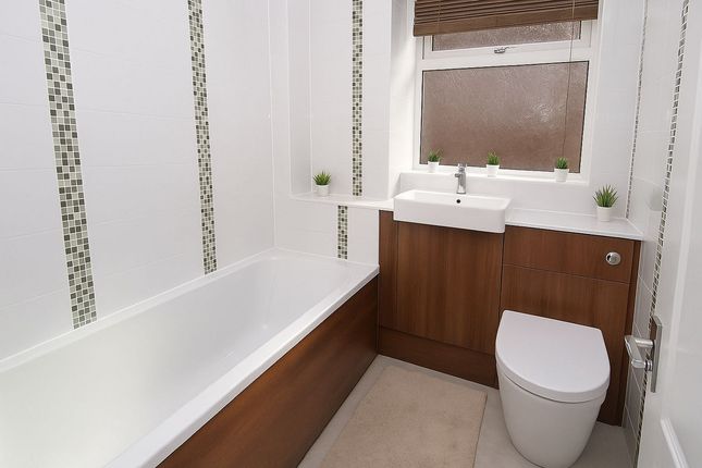 27, Birley Spa Drive, Sheffield photo 4
