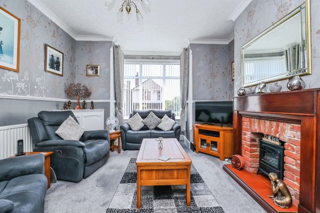 5, Ash Mount Road, Nottingham photo 4