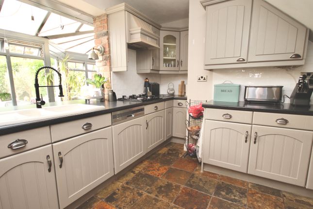 55, Hartsholme Drive, Lincoln photo 2