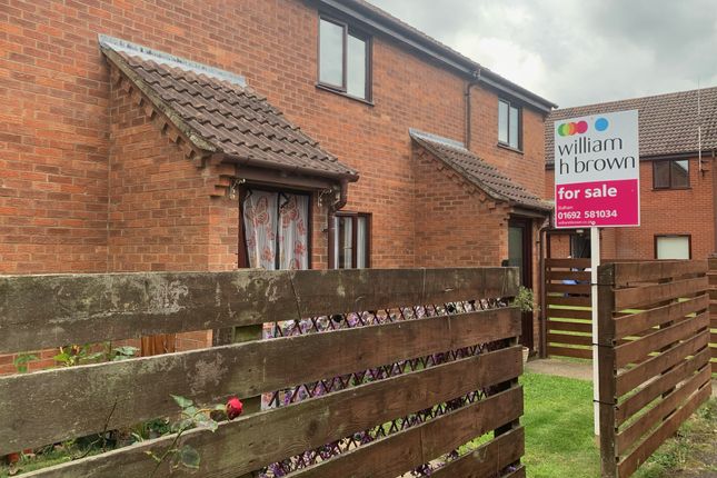 Flat for sale in Spinners Court, Stalham, Norwich
