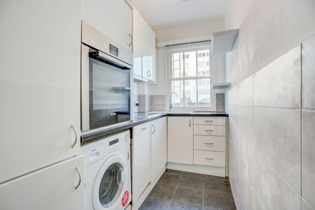 34 Astra House Kings Road, Brighton photo 3