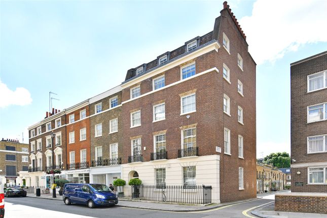 Flat to rent in Connaught Street, Connaught Village