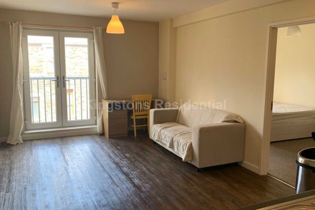 Thumbnail Flat to rent in Miskin Street, Cathays