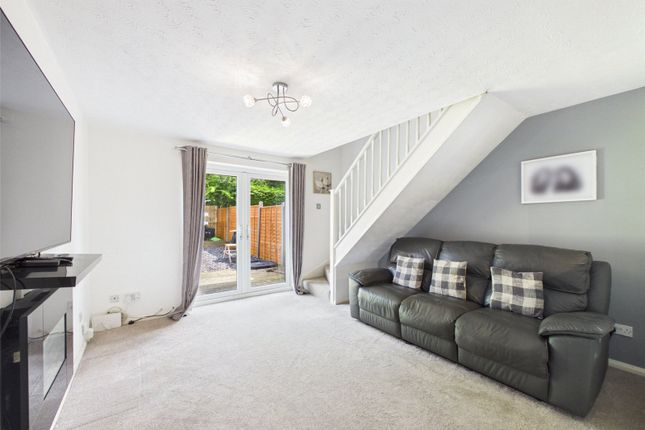 9, Camberwell Drive, Worcestershire photo 2
