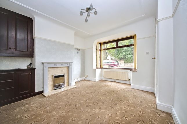 138 Billinge Road, Wigan photo 2