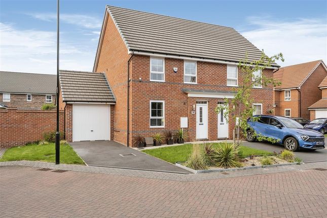 Thumbnail Semi-detached house to rent in Town End Drive, Doncaster