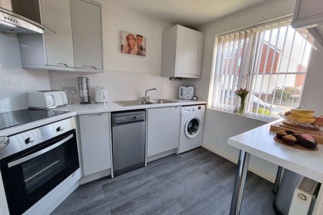 11, Bryn Y Clochydd, Swansea photo 4