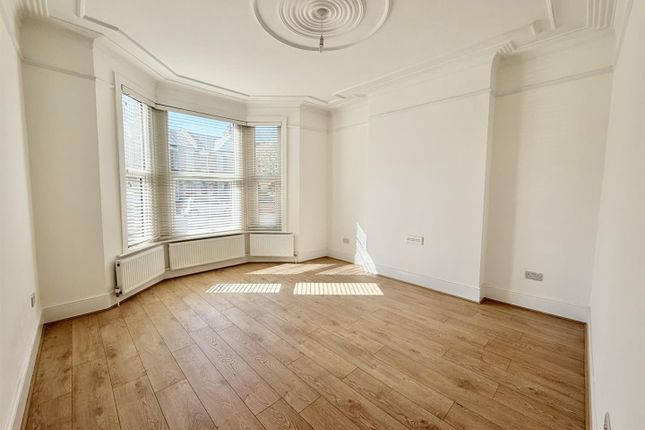 Ground Floor Flat, 169, Holland Road, London photo 4