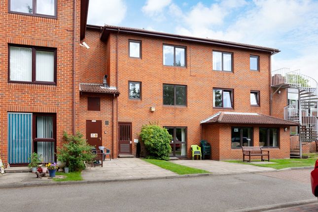 Thumbnail Flat for sale in Dodsworth Avenue, York, North Yorkshire