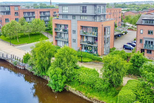 Thumbnail Flat for sale in Aire Quay, Hunslet