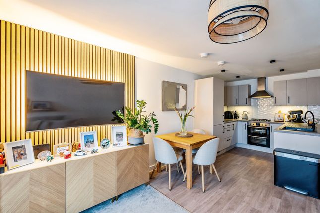 Flat 5, 4, Newlands Place, Seaford photo 2