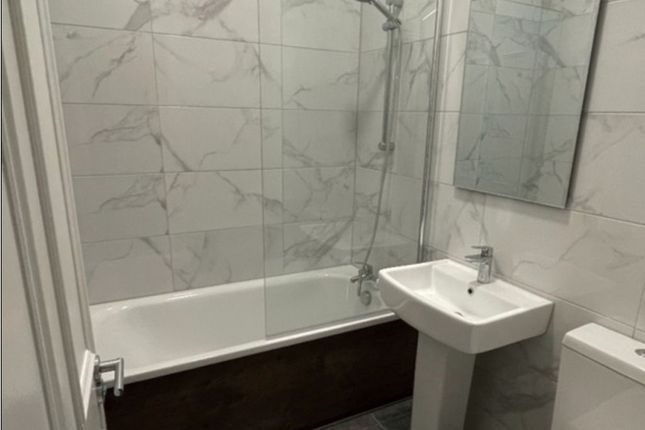 62a, Fermoy Road, London photo 5