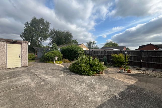 71, Doncaster photo 3