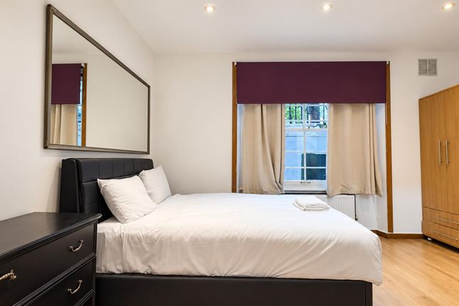 Flat 7, 45, Kempsford Gardens, London photo 5