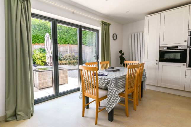 22, Seafield Close, New Milton photo 4