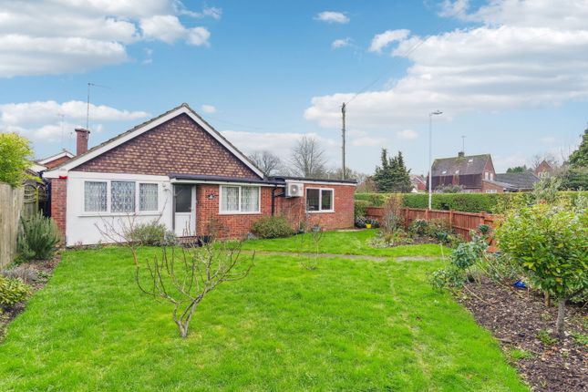 6, Seamons Close, Dunstable photo 3