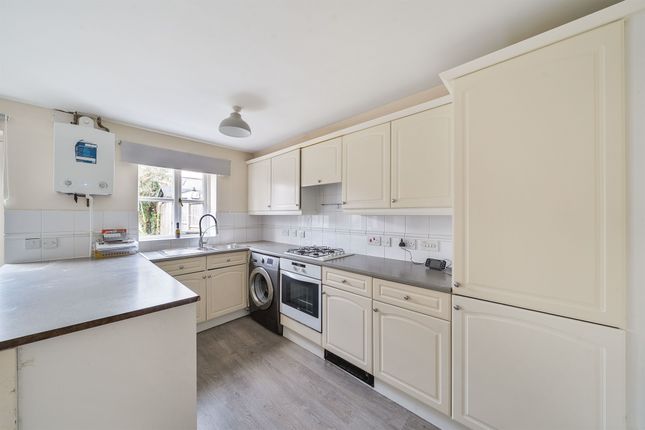 151, Parkinson Drive, Chelmsford photo 4