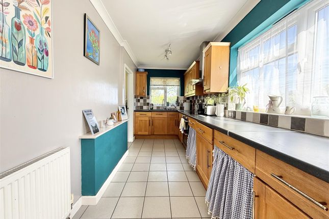 6, Jubilee Avenue, East Harling photo 4
