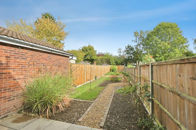 Furze Road, Norwich photo 4