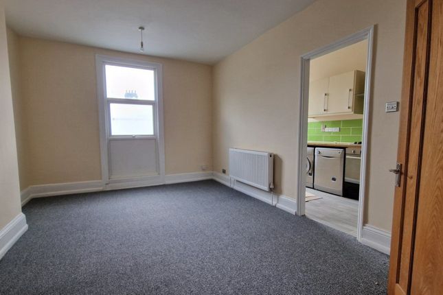 Thumbnail Property to rent in St. Albans Road, Watford