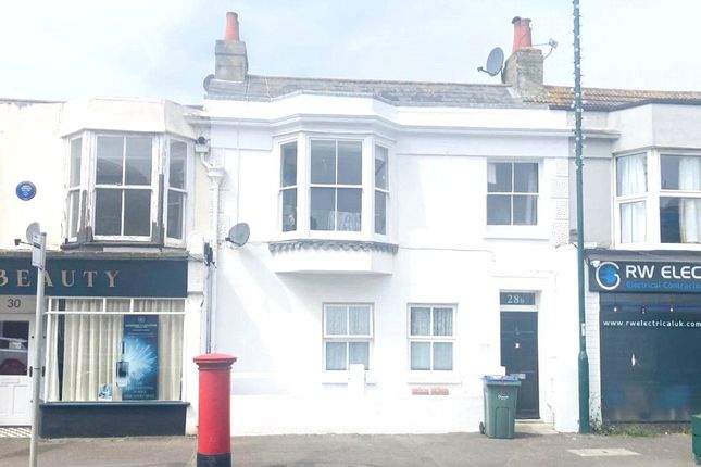 Thumbnail Flat to rent in West Street, Bognor Regis, West Sussex