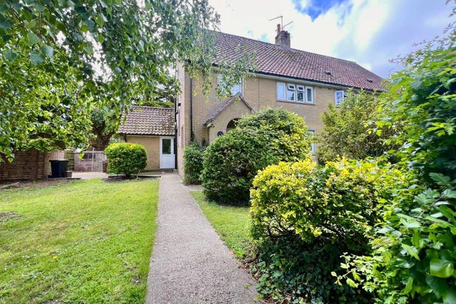 4-bed house on 1, New Street, Sturminster Newton, £320,000