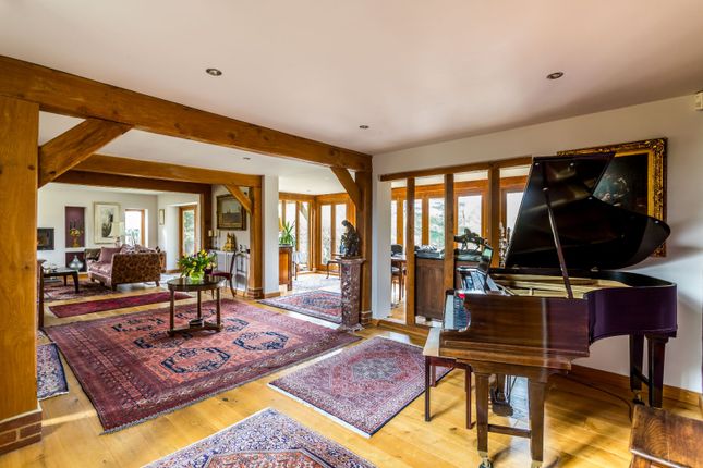 Camelia House,, Nowhurst Lane, Horsham photo 3