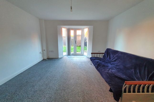 Shared accommodation to rent in Hendon Avenue, Wolverhampton