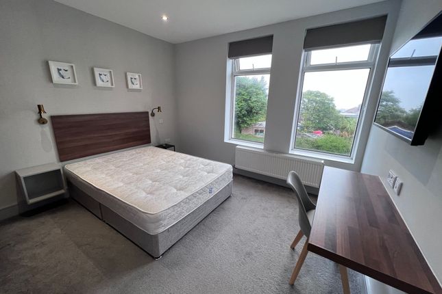 Flat 4, 22 Eversley Road, Swansea photo 4