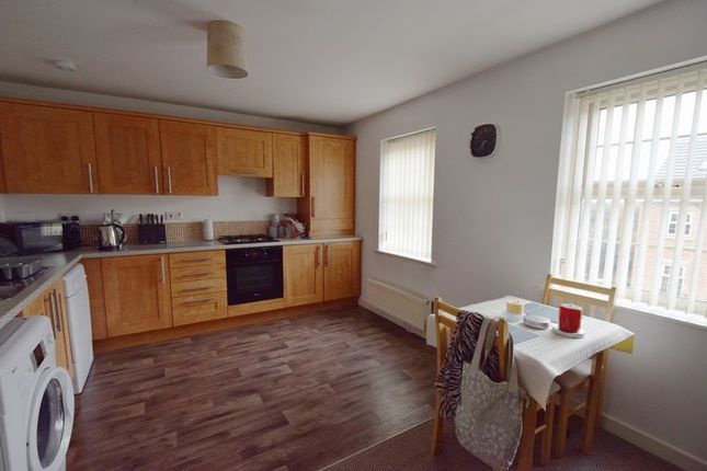 Flat to rent in Barnsbridge Grove, Barnsley