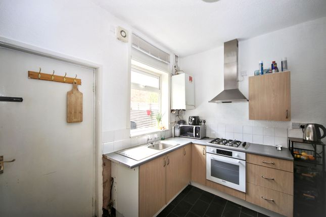 6 Vine Street, Wigan photo 4