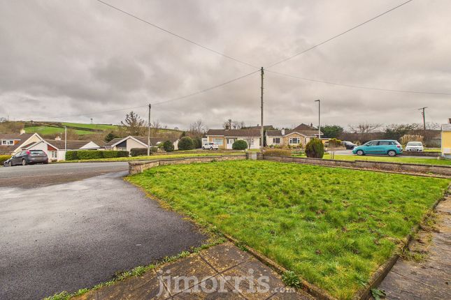 3 Maes-y-Coed, Cardigan photo 4