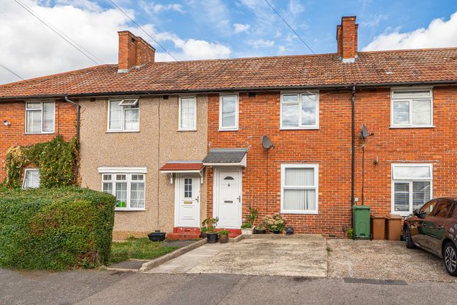 21, Peterborough Road, Carshalton photo 2