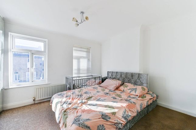 Terraced house for sale in Gloucester Road, Croydon