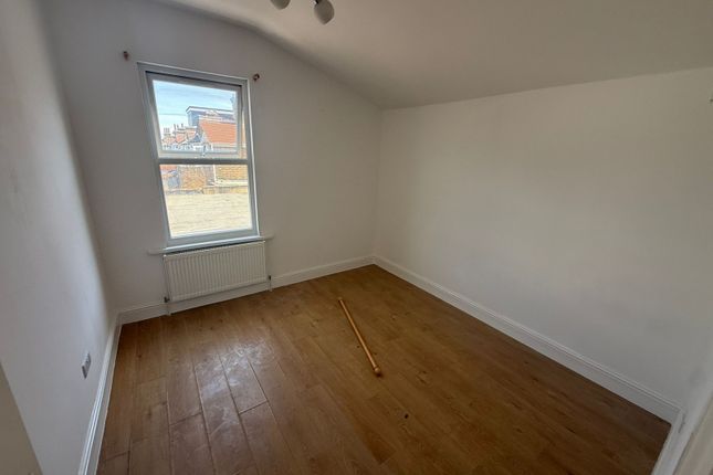 354a High Street North, LONDON photo 3