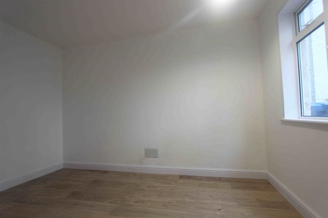 Flat to rent in St. Marks Road, Maidenhead