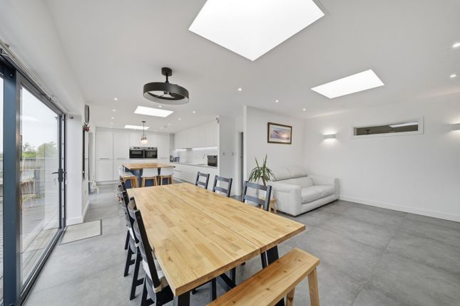 312, Musters Road, Nottingham photo 4