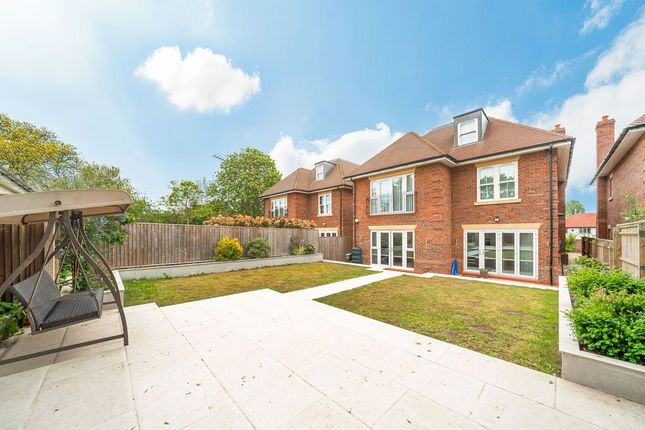9, Northumberland Walk, Richings Park photo 2