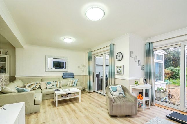 14, Denshare Road, West Sussex photo 2