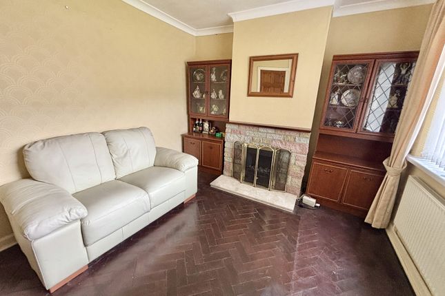 50, Heol Y Llwynau, Swansea photo 3
