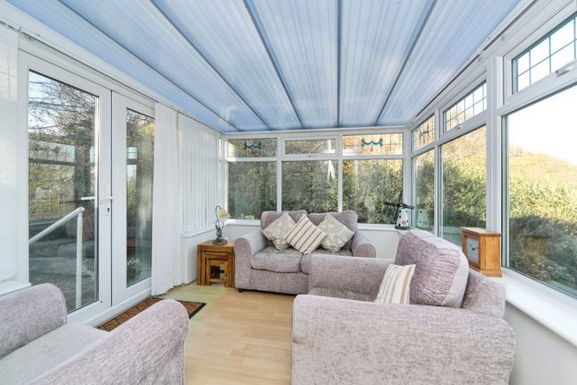 34, Llanelian Heights, Colwyn Bay photo 4