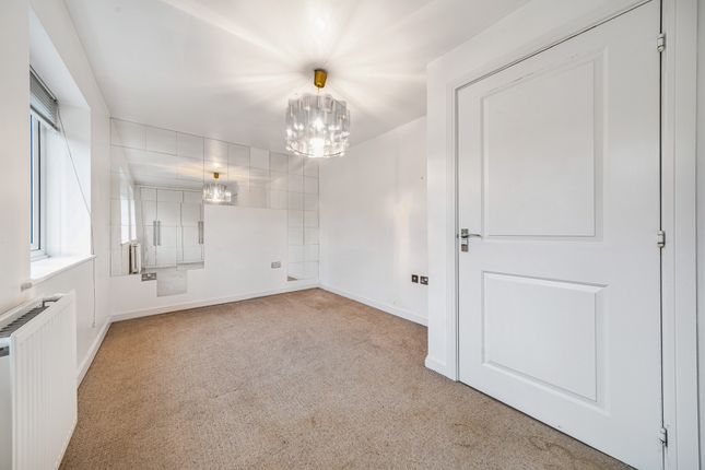 Town house for sale in Hamble Drive, Hayes