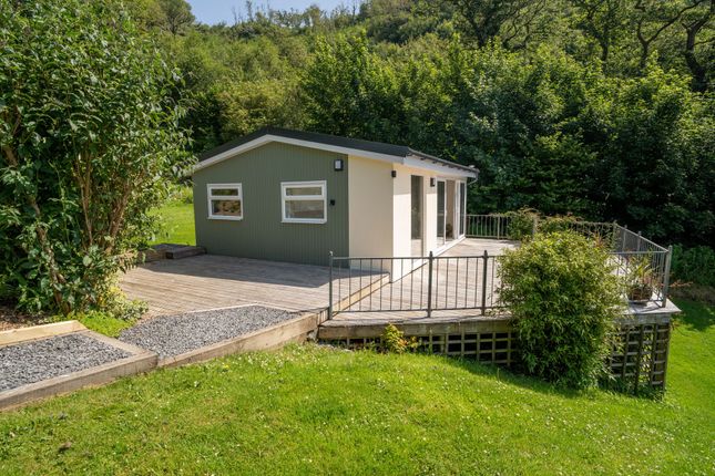 2-bed caravan on 22 Aberdovey Lodge Park, Aberdovey, £125,000