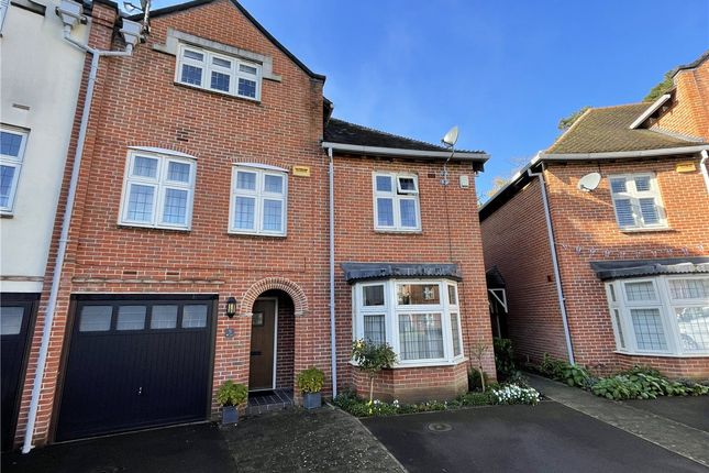 Thumbnail Detached house to rent in Royal Crescent, Winchester, Hampshire