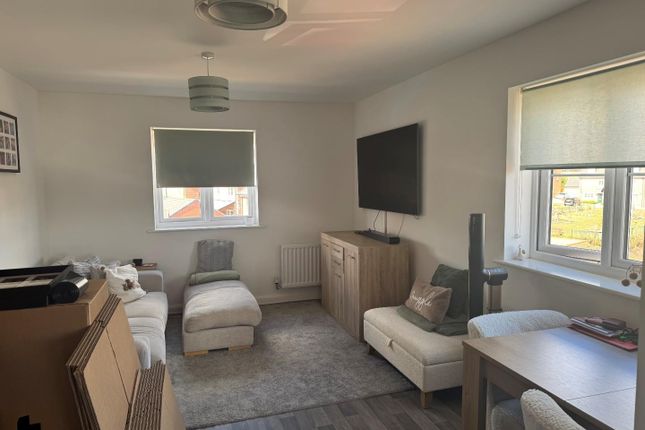 Flat 7, 30, Cornfield Drive, Gravesend photo 5